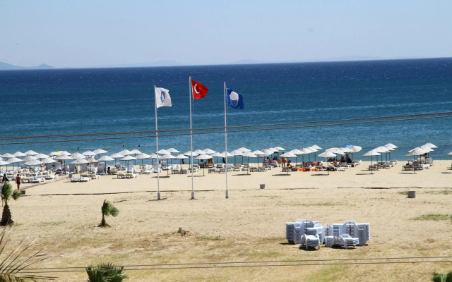 Acem Hotel