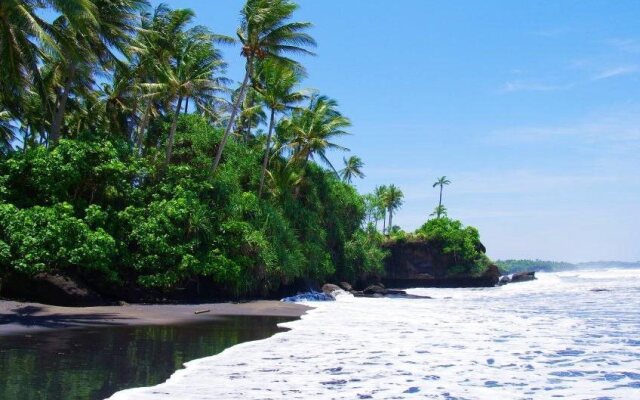 Villa Rumah Pantai Bali