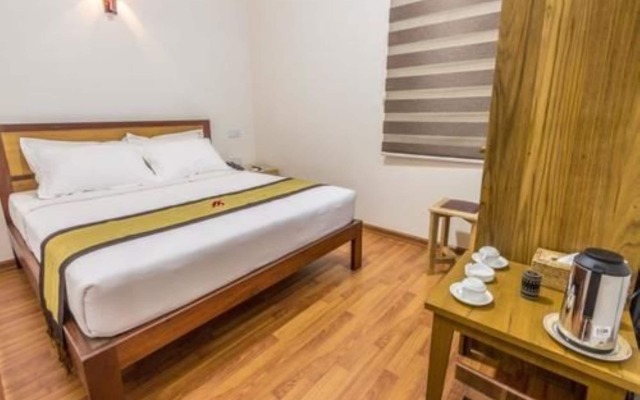 Hotel 7 Mile