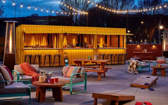 Moxy Chattanooga Downtown