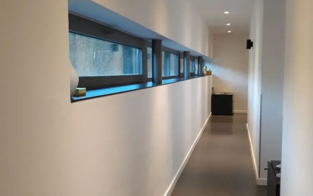 Table Et Chambre Particuliere