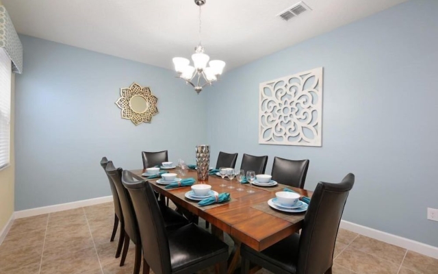 6BR 6BA Villa In ChampionsGate