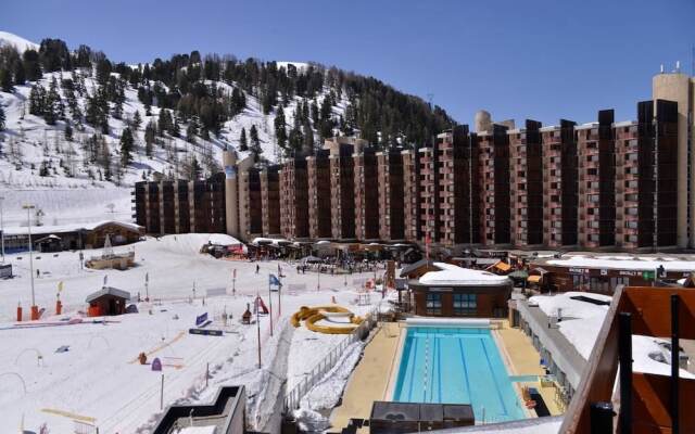 Residence Saintjacques Facing the Sloapes Gl317