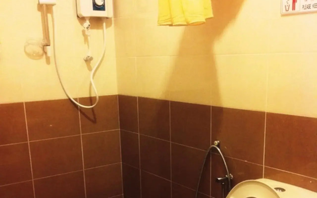 Reintree Lodge Hotel