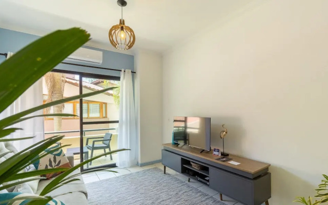 Apt With Barbecue in Lagoa da Conceicao Sro0002