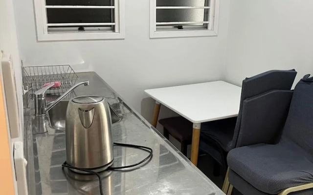 3 single and 2 sofa beds Studio Suite 7