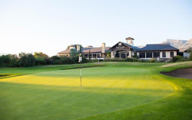 Pearl Valley Lodges