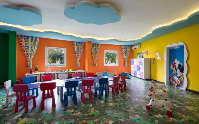 Royal Garden Beach Hotel - All Inclusive