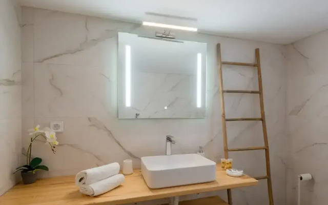Naousa Central House Paros