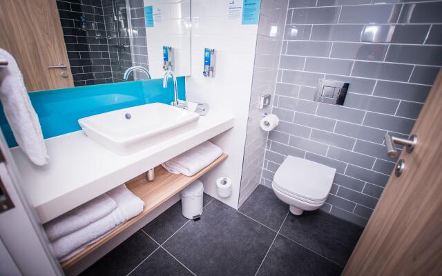 Holiday Inn Express Exeter - City Centre by IHG