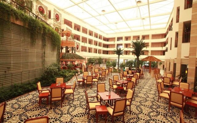Kunming Wanghu Hotel