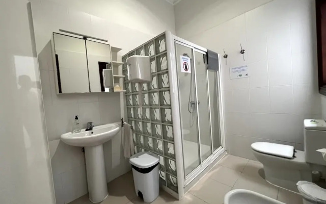 Santa Ana Suite & Rooms