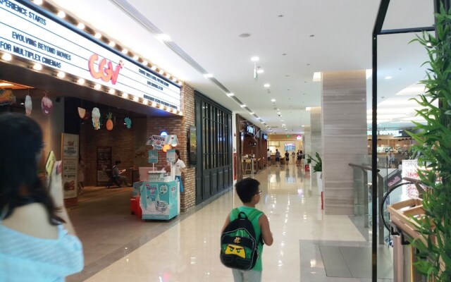 Homefromhome Skylake Apartment