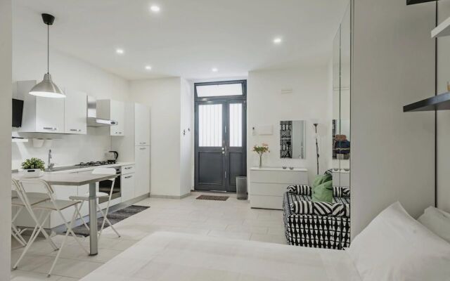 Black and White Apartment