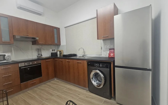 92 NIC - Stay Hydra Comfort Apartment