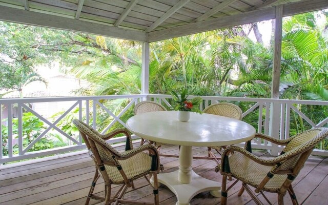Charming 2-Bed Cottage By Beach by BSL Rentals