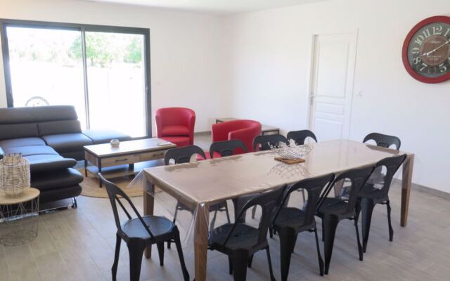 LES ALYZéS (MVT240)