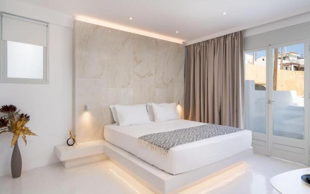 Cycladic Suites & Spa