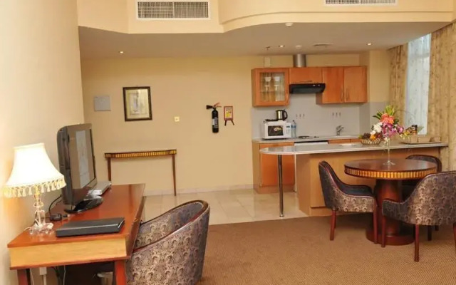 Cassells Hotel Apartments Deluxe