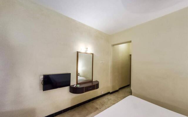 Senthil Residency