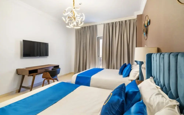 Pool View 1BR on Palm Jumeirah