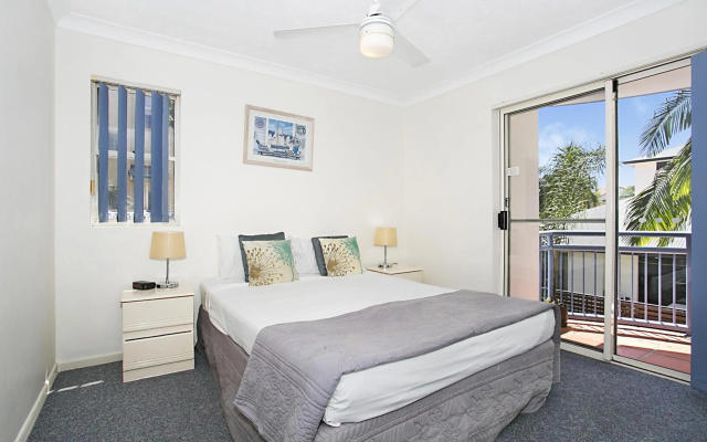 Santana Resort – Guest Rooms – Gold Coast