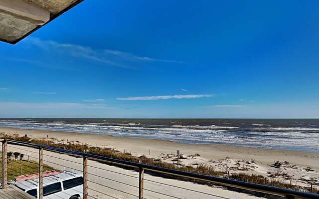 An Oceanfront Experience