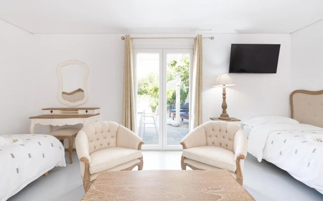 Syros village suites