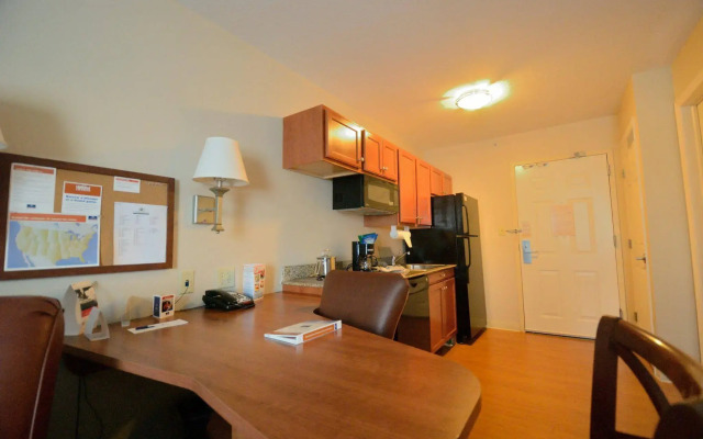 Candlewood Suites Secaucus - Meadowlands by IHG