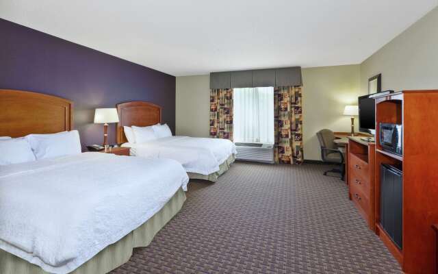 Hampton Inn & Suites Grand Rapids-Airport 28th St