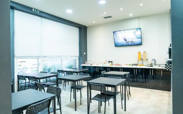 New Amaryllis Hotel