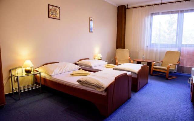 Hotel Slnecny Dvor