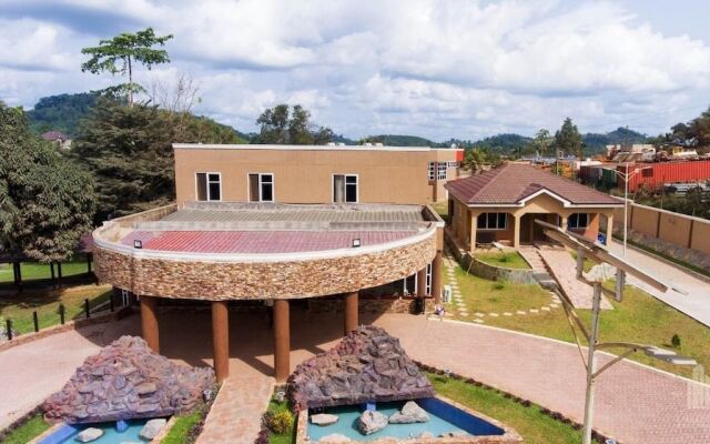 Eagles'Nest International Hotel