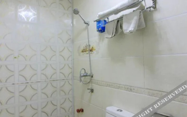 zhenping wanhe hotel