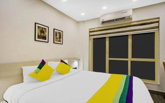 Itsy Hotels Transit Express