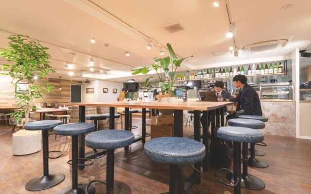 Hostel Enisia Namba