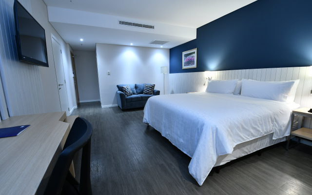 Holiday Inn Express Asuncion Aviadores by IHG