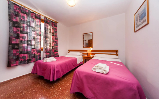 Apartamentos Arenal Playa