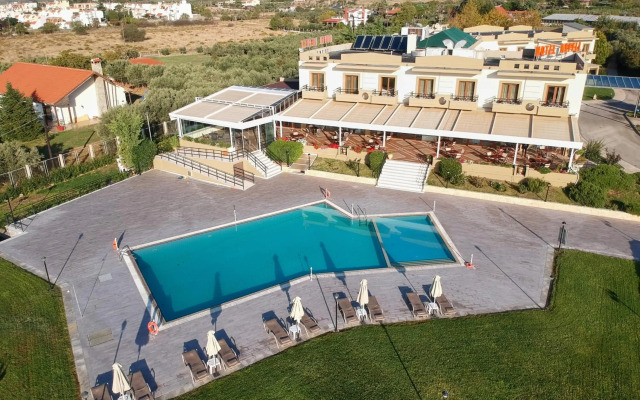 Nefeli Hotel