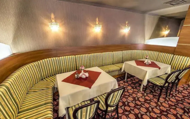 Hotel Złoty Młyn Polichno