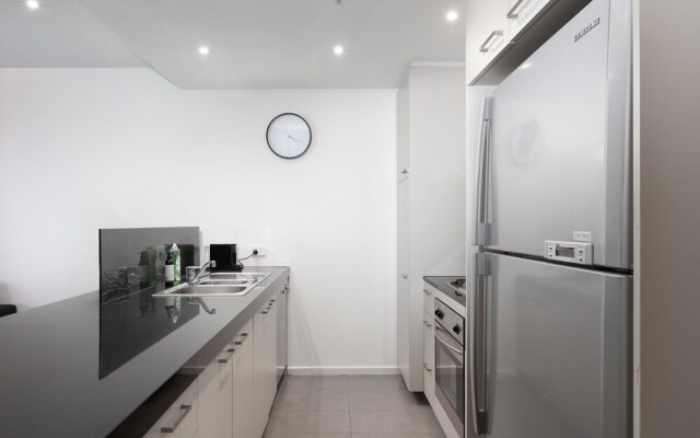 Exquisite Apartments Docklands