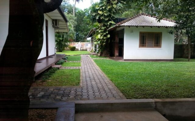 Triangle Holiday Inn