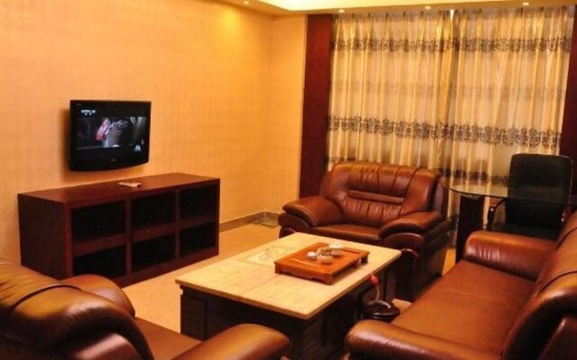 V.crown Holiday Hotel