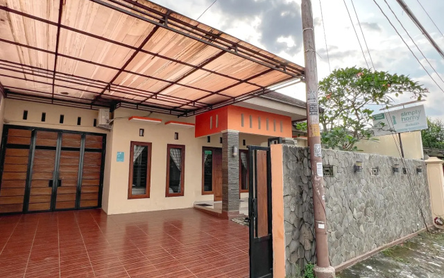 Homestay Jogja Sawitsari Dekat UGM by Simply Homy