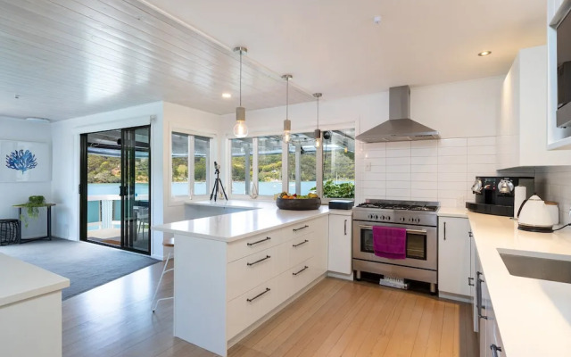 Kawau Lodge Boutique Resort