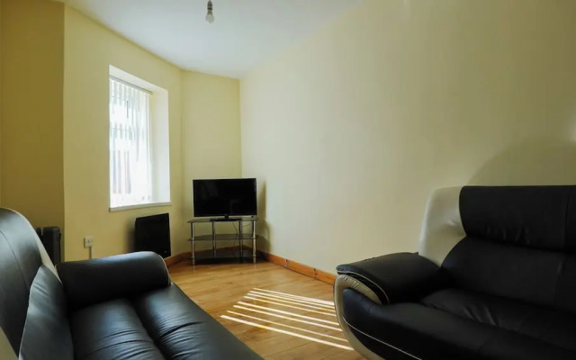 The Serenity Apartment