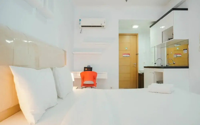 Simply Strategic and Homey Studio Signature Park Tebet Apartment
