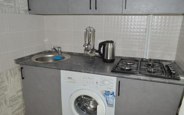 Apartment on Ahunbaev street, 187