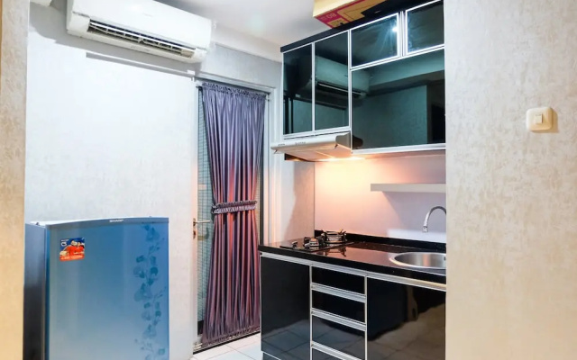 Spacious 1BR Pancoran Riverside Apartment near Kalibata City – Guest Rooms – Jakarta