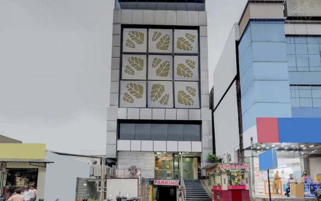 Oyo Townhouse 113 Green Leaves Lb Nagar